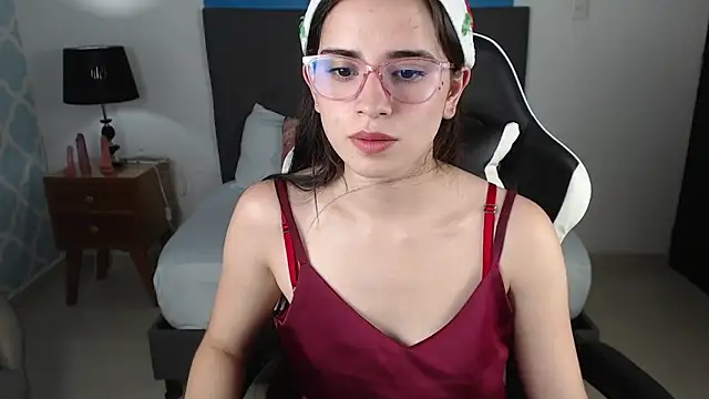 angelica dymond online show from December 24, 2024, 12:00 pm