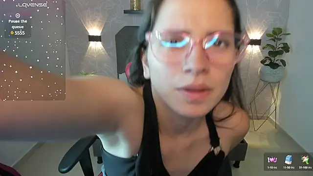 angelica dymond online show from December 31, 2024, 12:04 pm