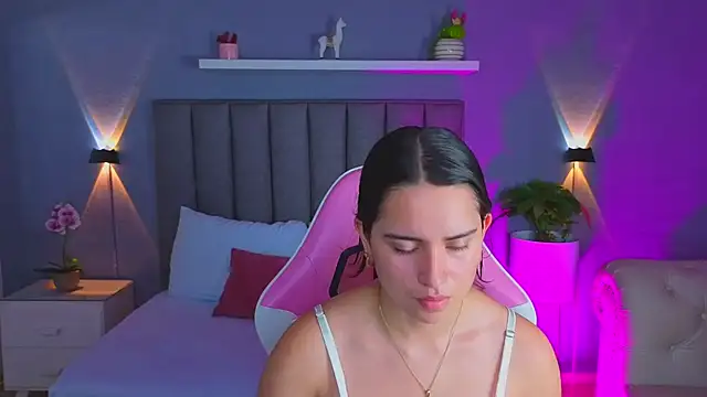 angelica dymond online show from November 27, 2025, 11:56 am