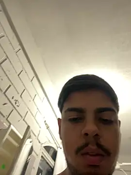 guimvx online show from January 12, 2026, 2:28 am