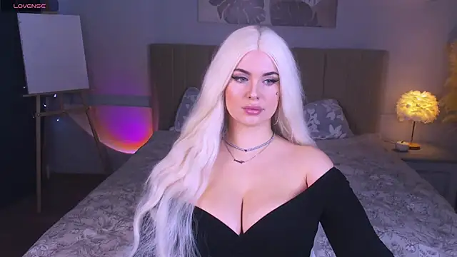 GoddessGlow online show from December 4, 2024, 9:51 am