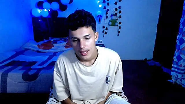 freddy romas online show from October 24, 2025, 11:34 pm