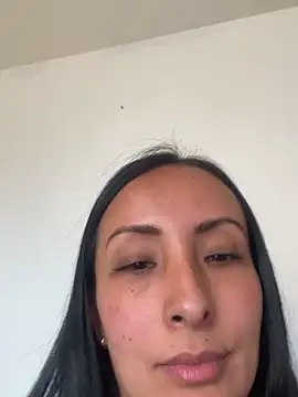 Snapshot of yaralyminjo2 chatting on January 7, 2025, 9:14 pm yaralyminjo2 online show from January 7, 2025, 9:14 pm