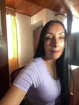 Snapshot of yaralyminjo2 chatting on January 30, 2025, 9:47 pm yaralyminjo2 online show from January 30, 2025, 9:47 pm