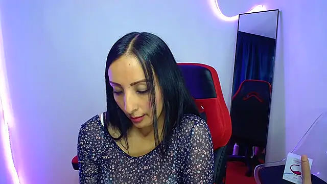 Snapshot of yaralyminjo2 chatting on March 6, 2025, 1:46 pm yaralyminjo2 online show from March 6, 2025, 1:46 pm