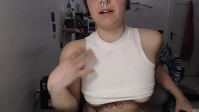 kinkyspirali online show from March 13, 2025, 5:50 pm