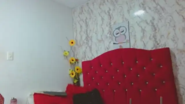 Snapshot of AlexaFontana chatting on February 8, 2026, 7:39 pm AlexaFontana online show from February 8, 2026, 7:39 pm