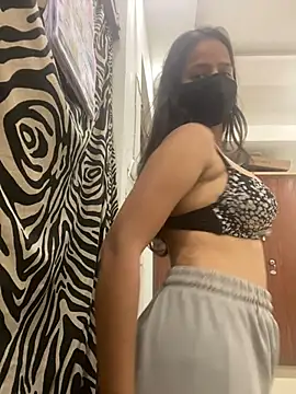 Pie066  online show from February 2, 2025, 3:39 pm