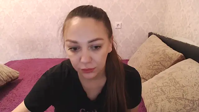 Stefania Star  online show from October 8, 2025, 1:03 am
