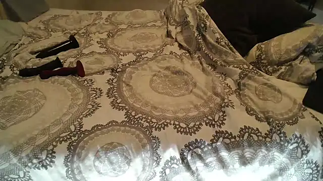 33  Max online show from February 14, 2026, 11:34 pm