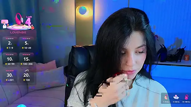 Jenna Adams  online show from December 23, 2025, 1:36 am