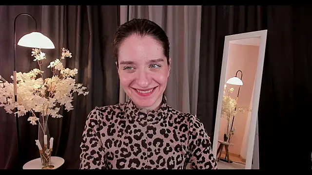 helentasty online show from February 8, 2025, 5:40 am