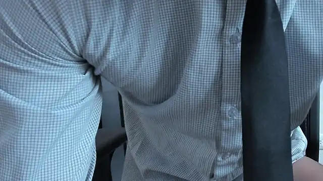 pablo-rincon95 online show from February 5, 2025, 6:04 pm