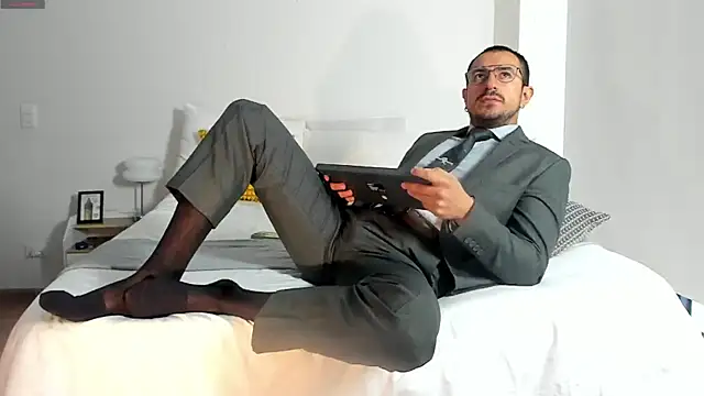 pablo-rincon95 online show from July 10, 2026, 1:03 pm