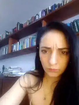 amellie ros online show from December 8, 2024, 1:47 pm