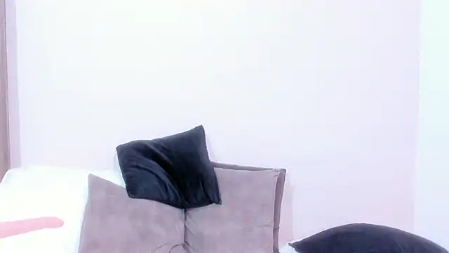 Krystal cambell1 online show from February 18, 2025, 11:41 pm