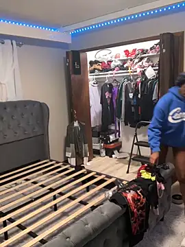 spicysugar74 online show from November 4, 2025, 5:45 pm