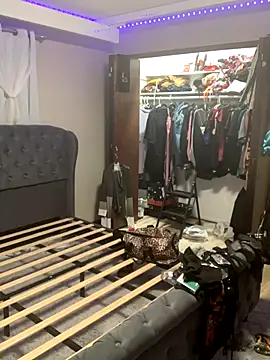 spicysugar74 online show from November 5, 2025, 10:32 pm