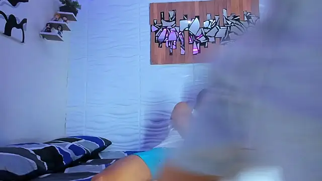 Snapshot of Friendsofeverything_ chatting on September 17, 2025, 1:57 pm Friendsofeverything online show from September 17, 2025, 1:57 pm