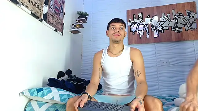 Snapshot of Friendsofeverything_ chatting on October 11, 2025, 2:59 pm Friendsofeverything online show from October 11, 2025, 2:59 pm