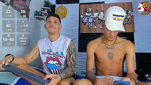 Snapshot of Friendsofeverything_ chatting on November 21, 2025, 12:48 pm Friendsofeverything online show from November 21, 2025, 12:48 pm