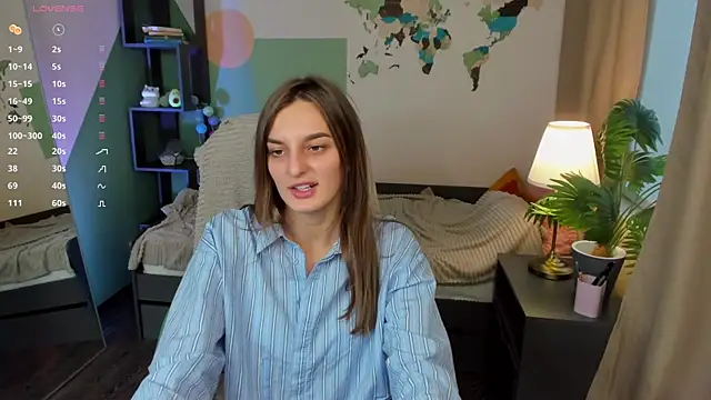 stacy sexylips online show from September 12, 2025, 3:34 pm