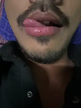 Snapshot of Privateseducer chatting on February 13, 2025, 9:49 pm Privateseducer online show from February 13, 2025, 9:49 pm