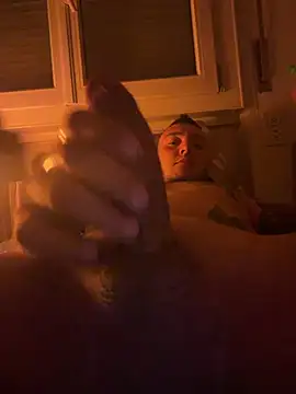 vergon6241 online show from April 17, 2026, 8:56 pm