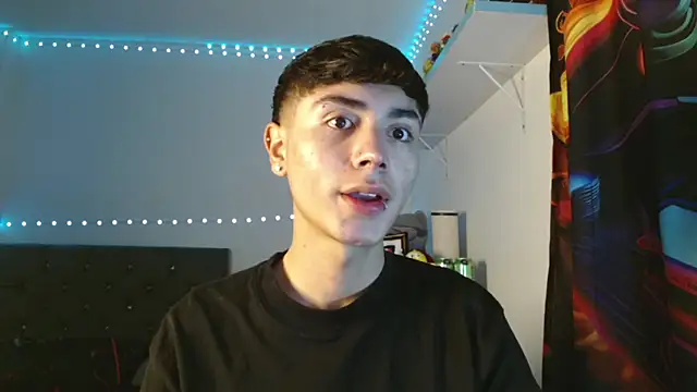 Snapshot of Im_juanda chatting on December 1, 2024, 5:24 pm Im juanda online show from December 1, 2024, 5:24 pm