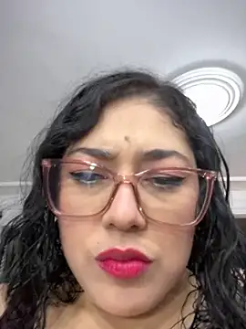 Snapshot of meikochoe chatting on October 26, 2025, 7:42 pm meikochoe online show from October 26, 2025, 7:42 pm