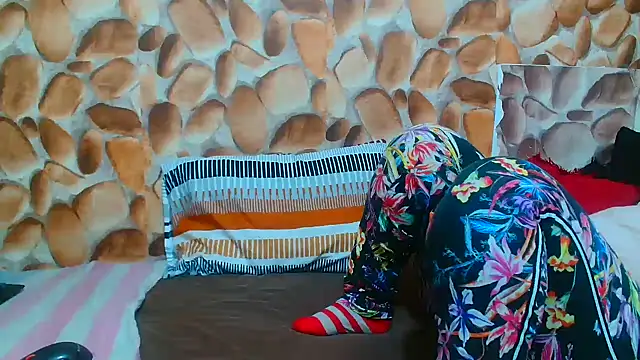 Snapshot of AfricanBigAssxx98 chatting on December 1, 2025, 10:15 pm AfricanBigAssxx98 online show from December 1, 2025, 10:15 pm