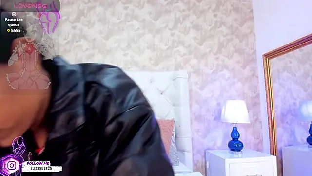 Eliza Thaylor   online show from February 13, 2025, 3:14 pm