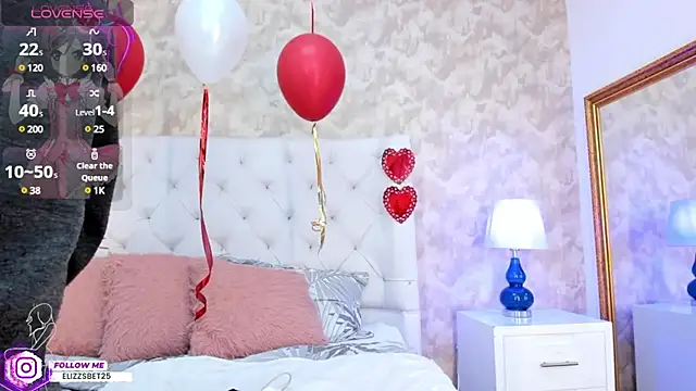 Eliza Thaylor   online show from February 24, 2025, 12:05 pm