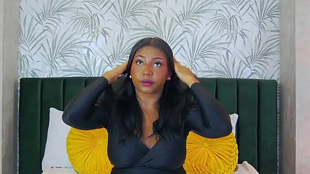 VanessaGlenn online show from February 15, 2025, 4:12 pm