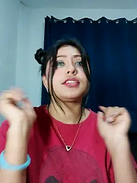 azulzulix online show from March 16, 2026, 5:44 am