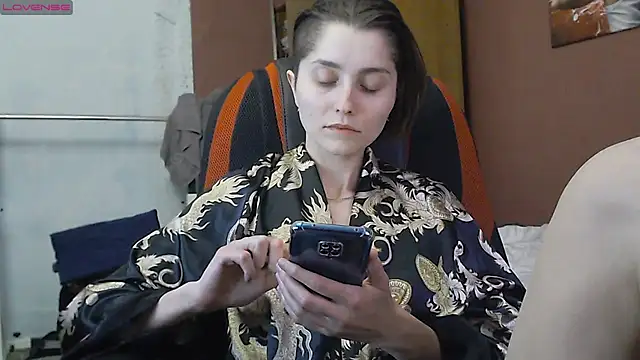 Snapshot of womanstrong78 chatting on March 17, 2025, 12:25 pm womanstrong78 online show from March 17, 2025, 12:25 pm