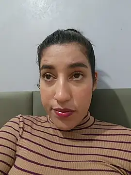 manueladantass1 online show from May 23, 2026, 10:58 pm