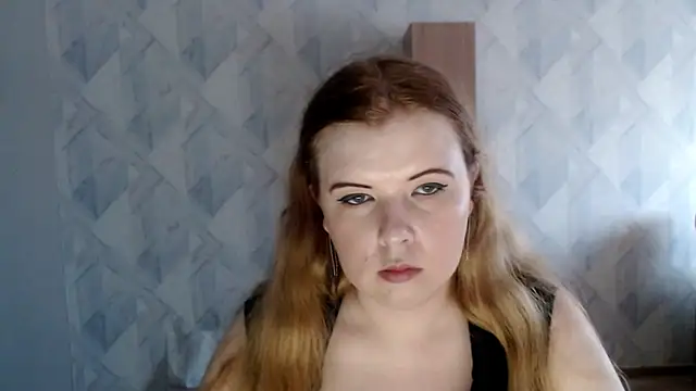 Melina Hot9 online show from May 18, 2026, 4:02 pm