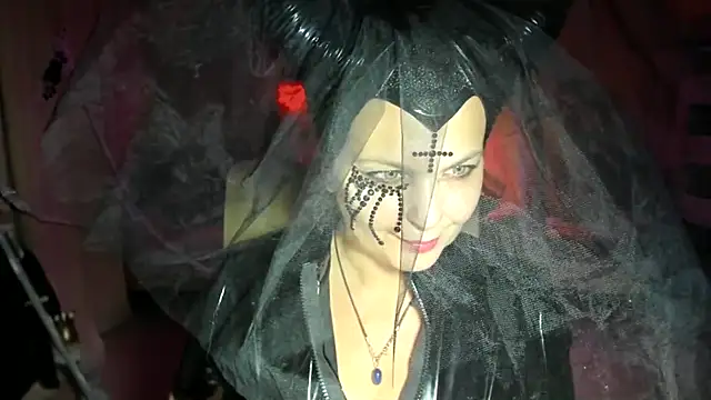 WitchBlueRose online show from October 31, 2025, 4:19 pm