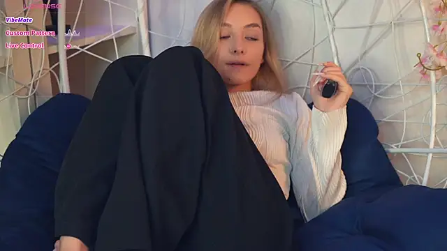 FlairCunard online show from December 1, 2024, 10:43 pm