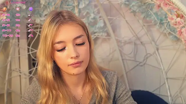 FlairCunard online show from December 20, 2024, 11:58 pm