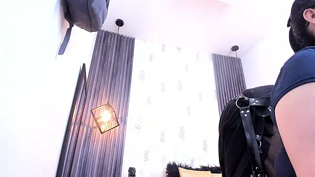 brigittemiller online show from November 18, 2025, 4:11 pm