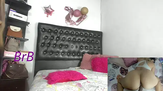 Snapshot of sexylatin_ chatting on February 3, 2025, 4:04 am sexylatin online show from February 3, 2025, 4:04 am
