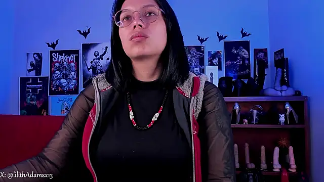 lilith-deveraux online show from March 4, 2026, 2:45 pm