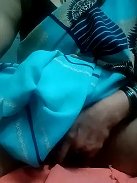 Snapshot of gunjan22 chatting on October 30, 2025, 11:11 am gunjan22 online show from October 30, 2025, 11:11 am