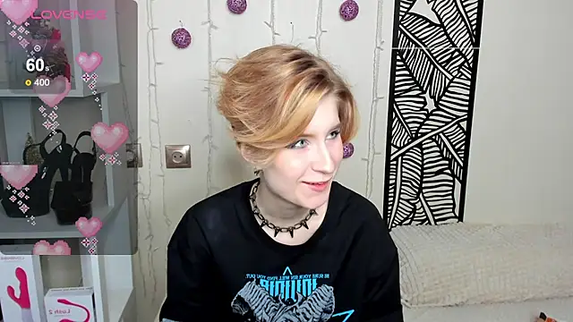 Snapshot of Angel_Jules chatting on January 13, 2025, 4:18 am Angel Jules online show from January 13, 2025, 4:18 am