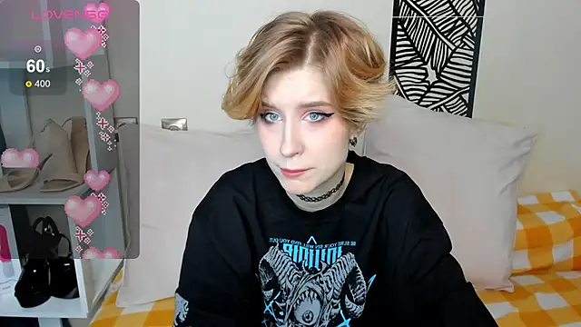 Snapshot of Angel_Jules chatting on January 28, 2025, 1:39 am Angel Jules online show from January 28, 2025, 1:39 am