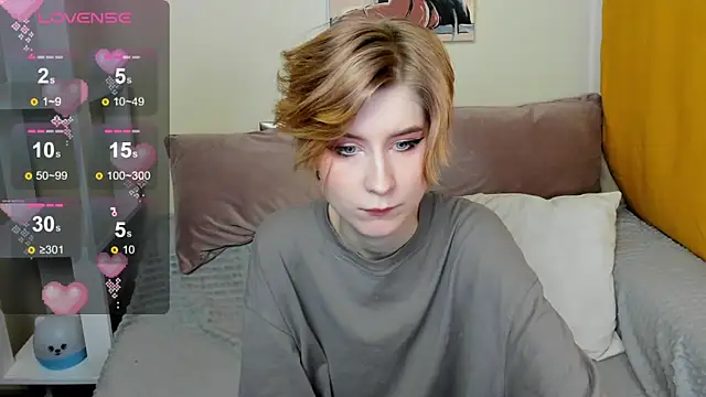 Snapshot of Angel_Jules chatting on January 30, 2025, 4:27 am Angel Jules online show from January 30, 2025, 4:27 am