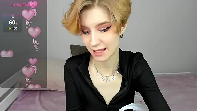 Snapshot of Angel_Jules chatting on February 18, 2025, 4:15 am Angel Jules online show from February 18, 2025, 4:15 am
