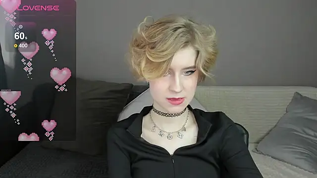 Snapshot of Angel_Jules chatting on February 23, 2025, 4:07 am Angel Jules online show from February 23, 2025, 4:07 am